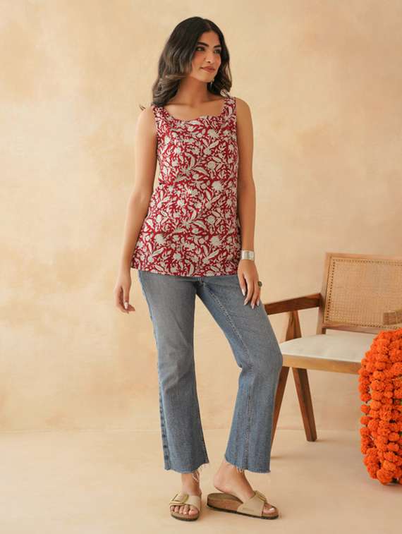 women printed sleeveless straight kurta - 22040897 - Standard Image - 2