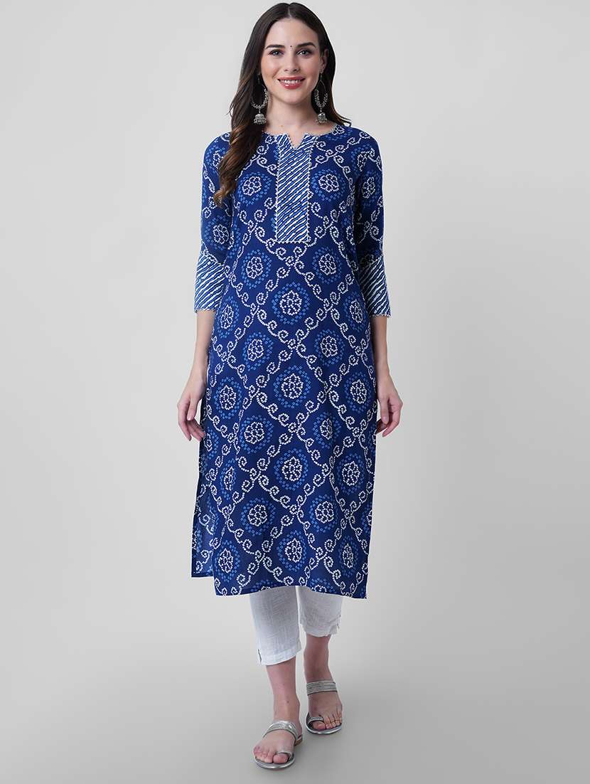 women printed three quarter sleeve straight kurta
