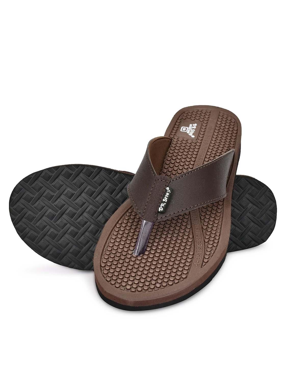 men brown solid slipper - 22040988 - Standard Image - 2