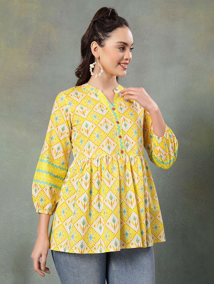 women printed three quarter sleeve flared kurti - 22041004 - Standard Image - 2