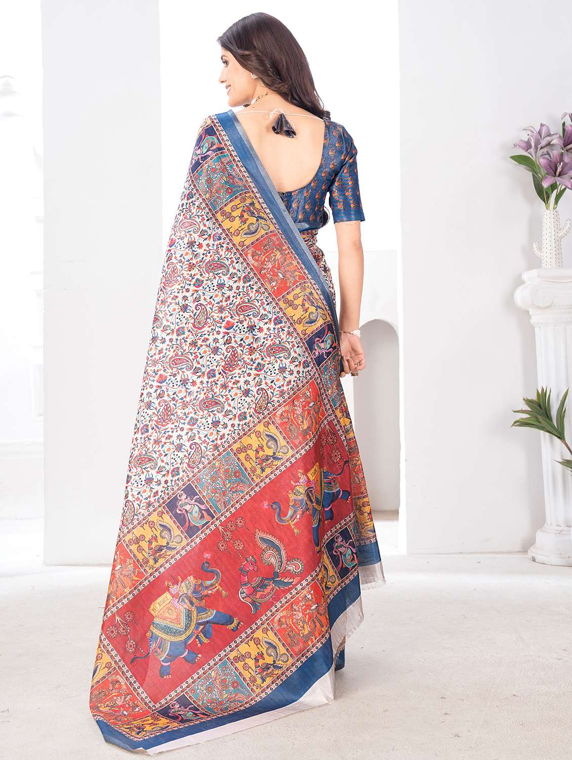 women printed casual wear saree with blouse - 22041074 -  Standard Image - 2