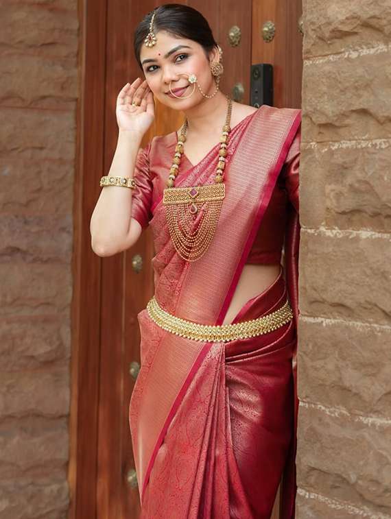 women self design banarasi saree with blouse - 22041110 - Standard Image - 2