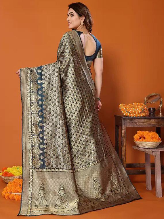 women self design banarasi saree with blouse - 22041122 - Standard Image - 2