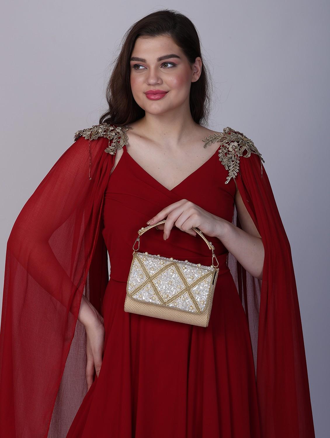 women embellished clutche - 22041191 - Standard Image - 2