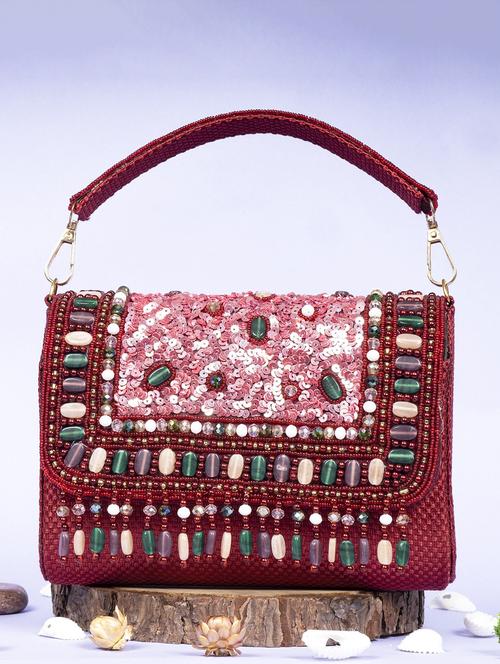 women embellished clutche - 22041195 - Standard Image - 0