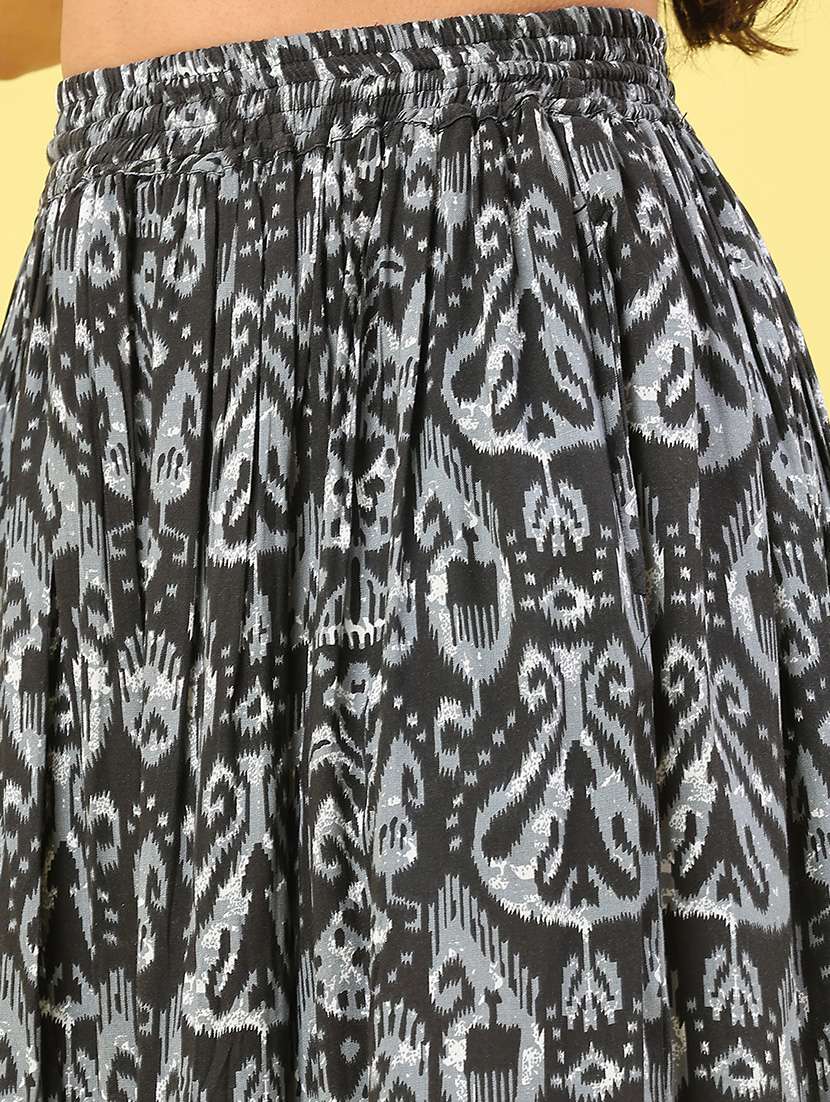 women ikat printed midi flared skirt - 22041231 -  Standard Image - 2