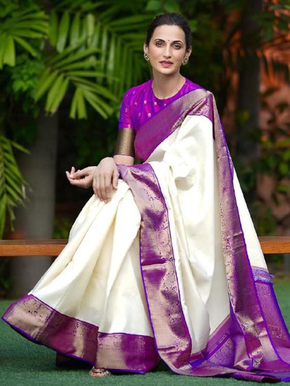 women solid with bordered saree with blouse - 22041426 - Standard Image - 2