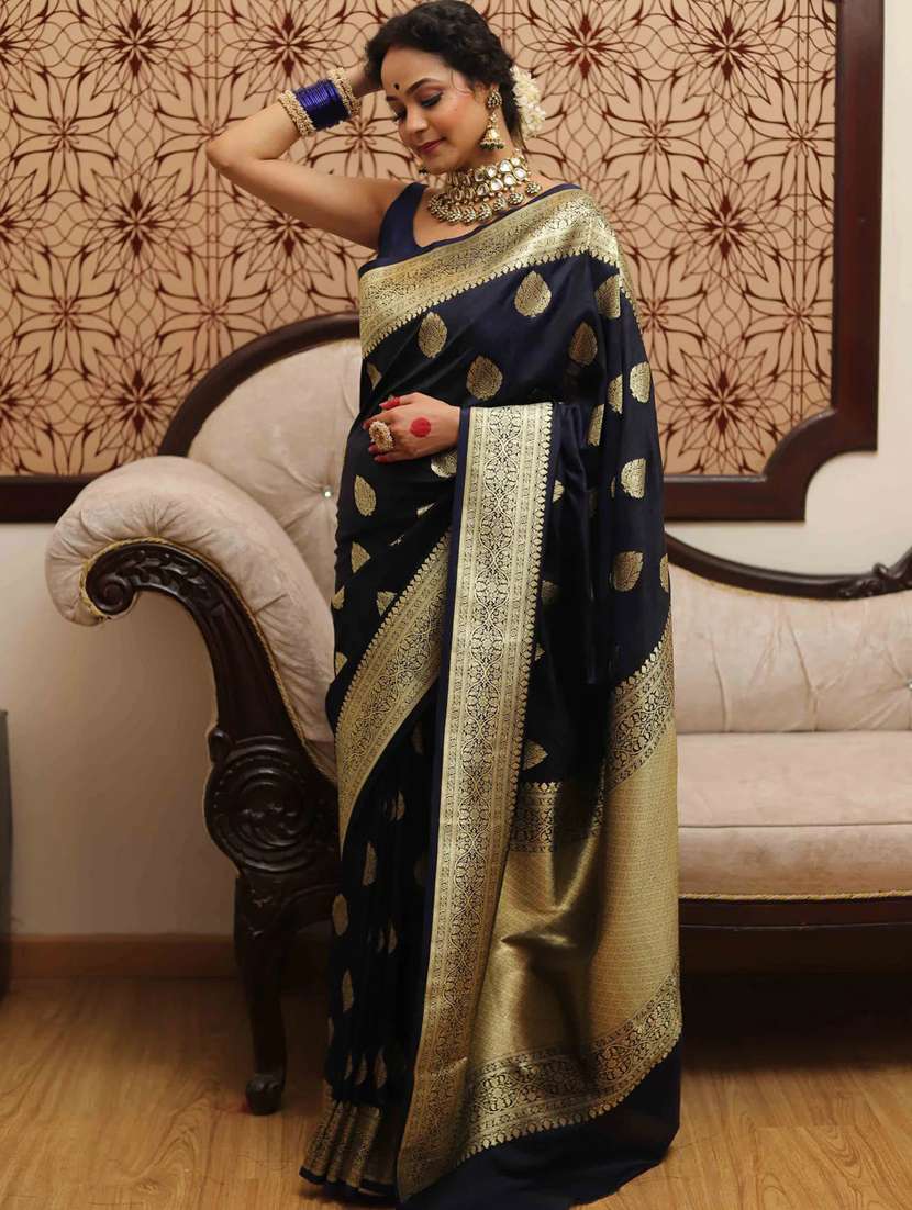 women self design banarasi saree with blouse - 22041456 - Standard Image - 2