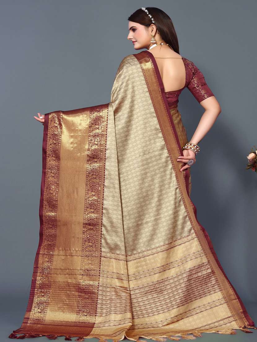 women self design bordered saree with blouse - 22041520 -  Standard Image - 2