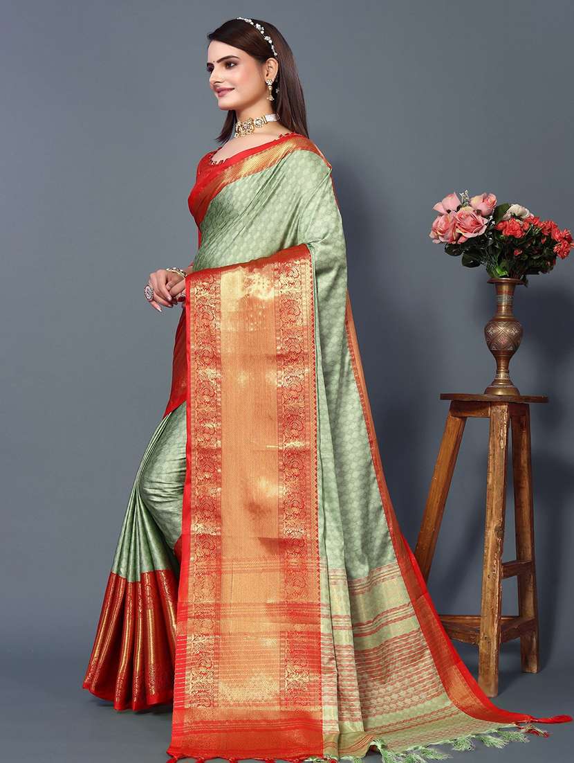 women self design bordered saree with blouse - 22041525 - Standard Image - 2