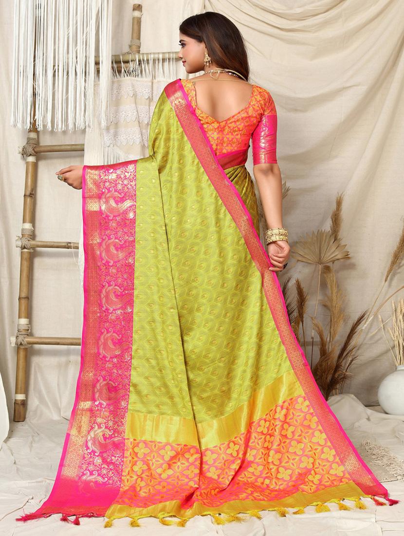 women self design bordered saree with blouse - 22041561 - Standard Image - 2