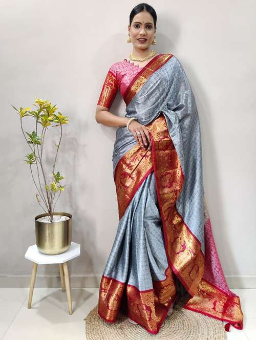women self design bordered saree with blouse - 22041585 - Standard Image - 0
