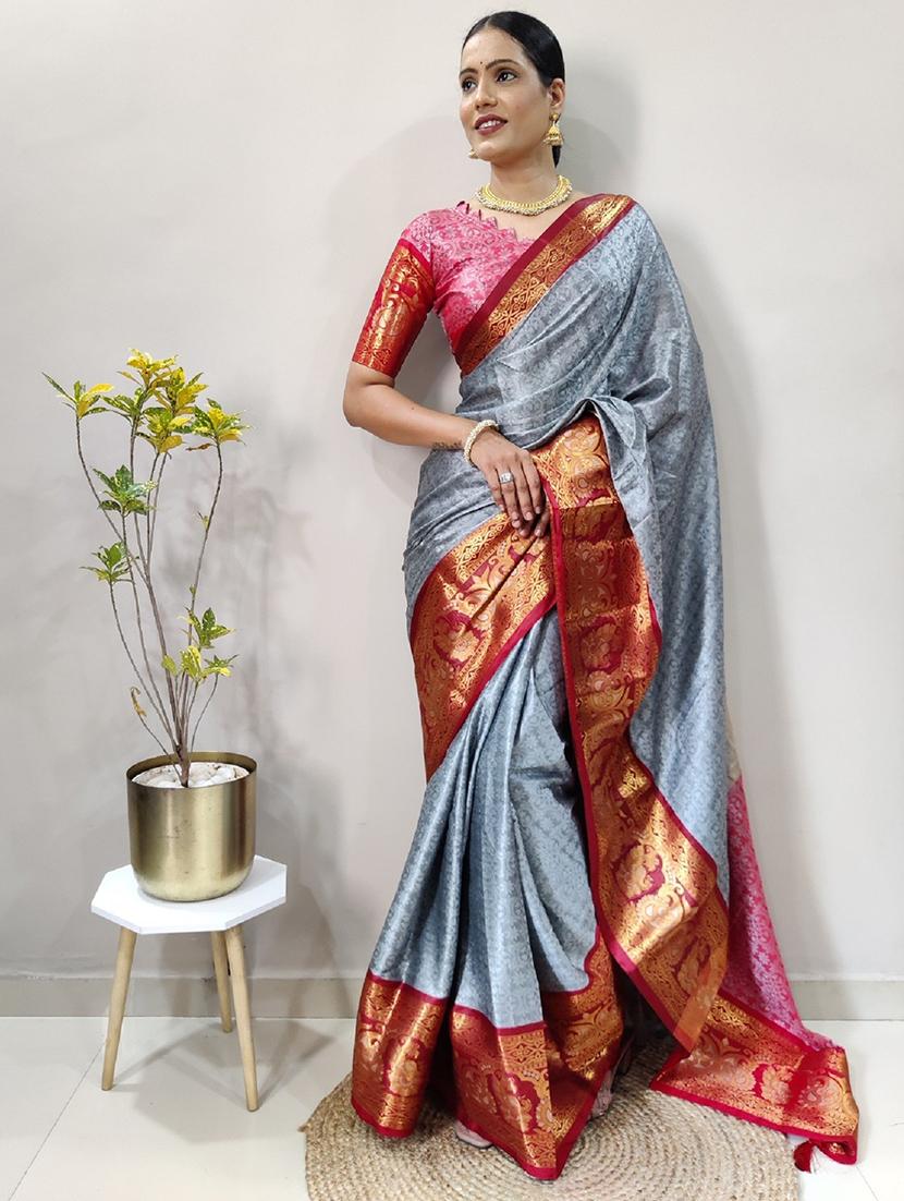 women self design bordered saree with blouse - 22041585 - Standard Image - 2