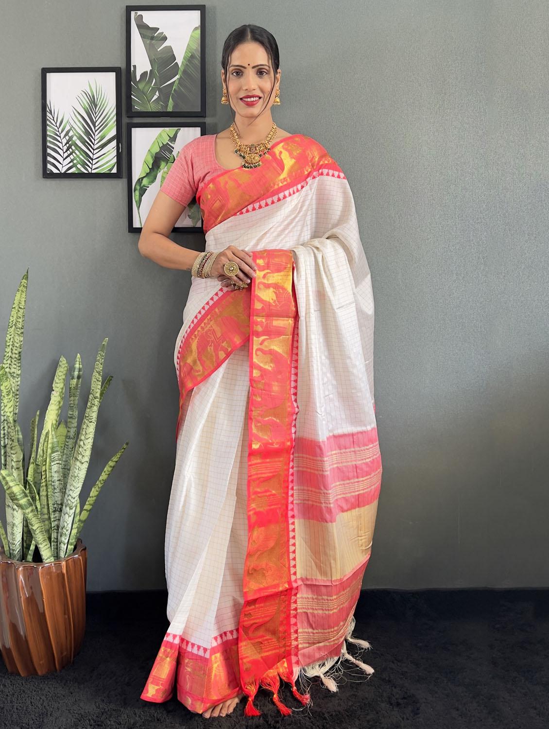 women checkered bordered saree with blouse - 22041631 - Zoom Image - 0