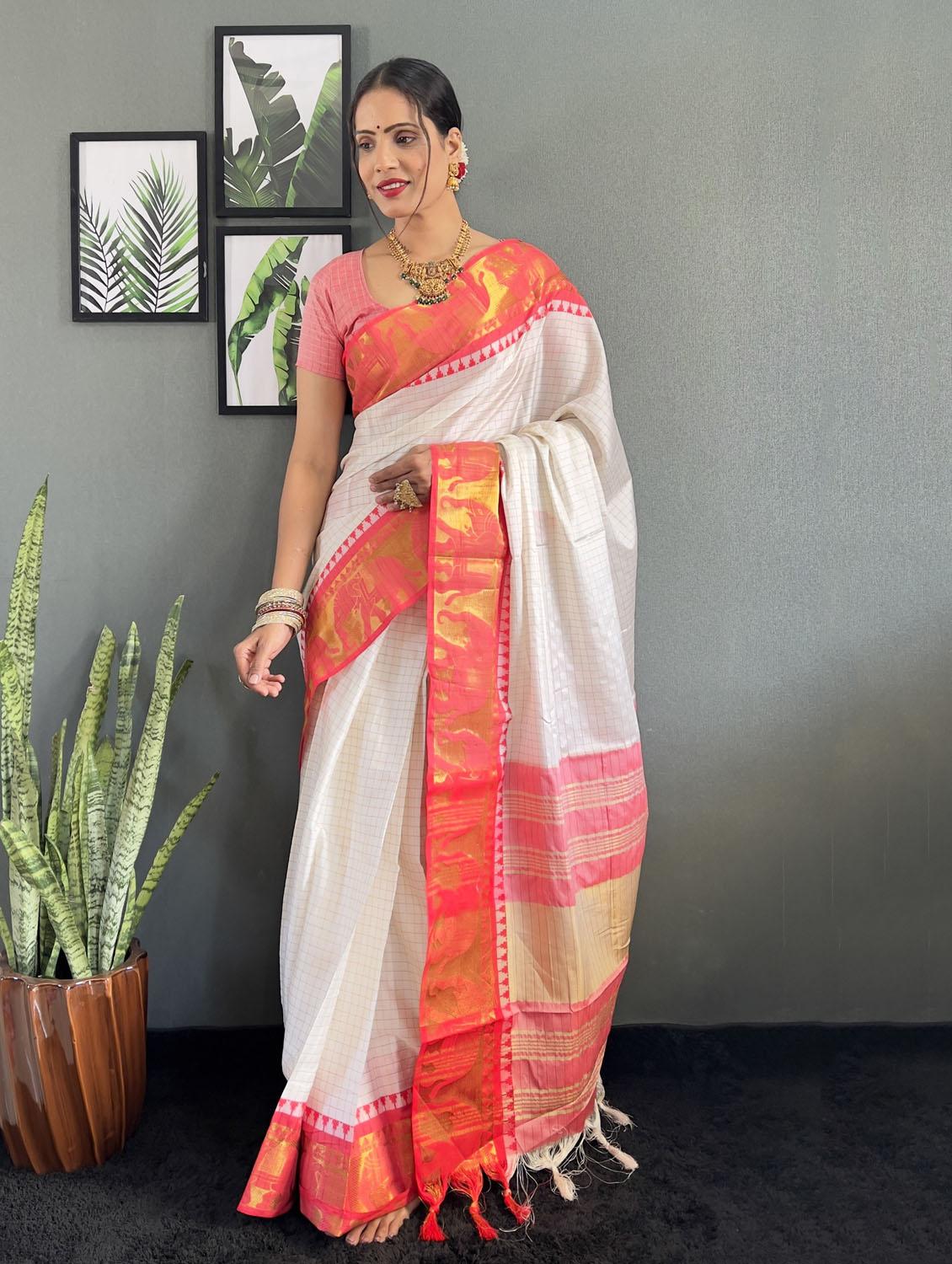 women checkered bordered saree with blouse - 22041631 - Standard Image - 2