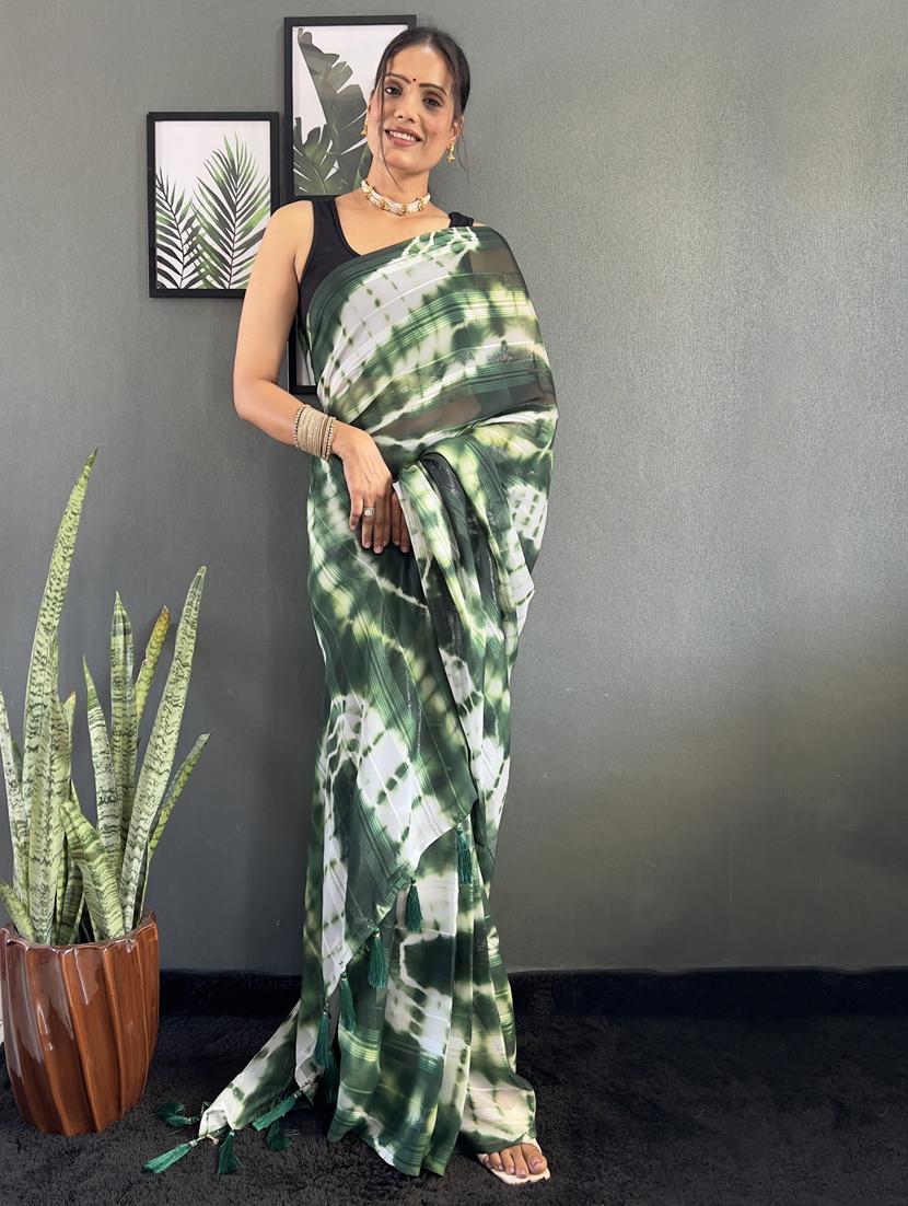 women tie & dye printed saree with blouse - 22041633 - Standard Image - 2