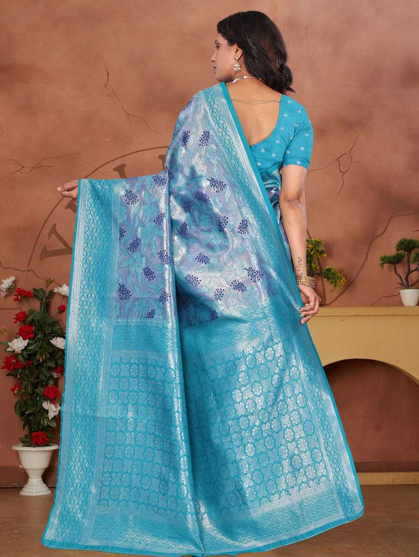 women floral printed bordered saree with blouse - 22041734 -  Standard Image - 2