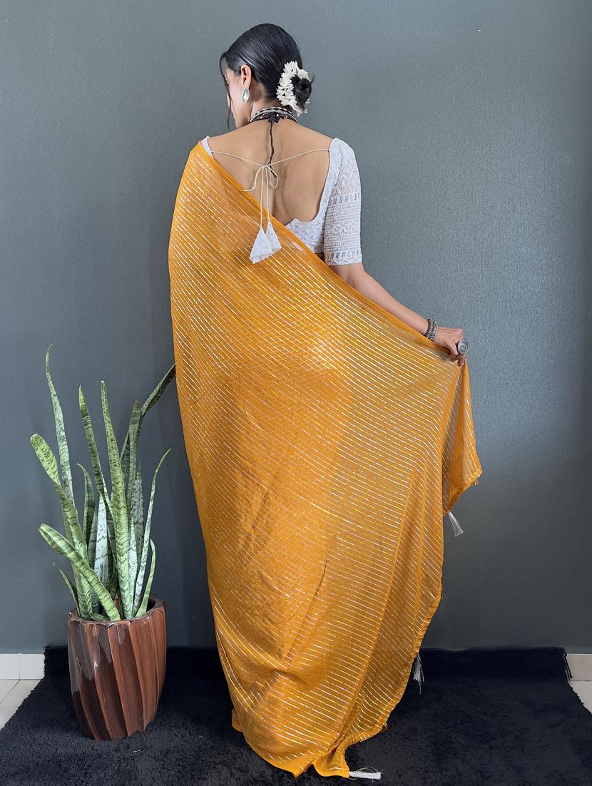 women striped printed saree with blouse - 22041801 - Standard Image - 2