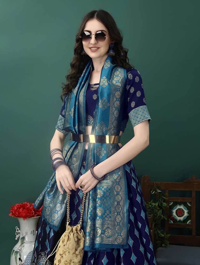 women printed flared lehenga choli with duppata set - 22042082 -  Standard Image - 2