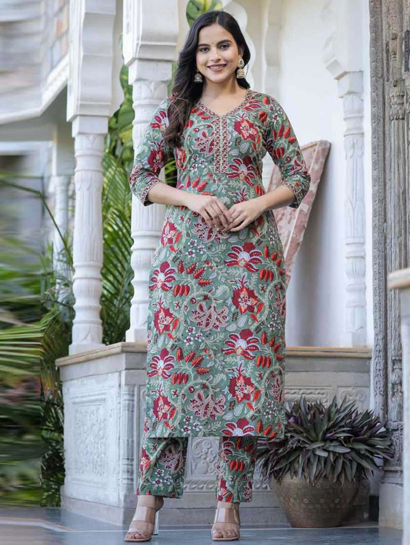 women printed three quarter sleeve kurta pant with dupatta set