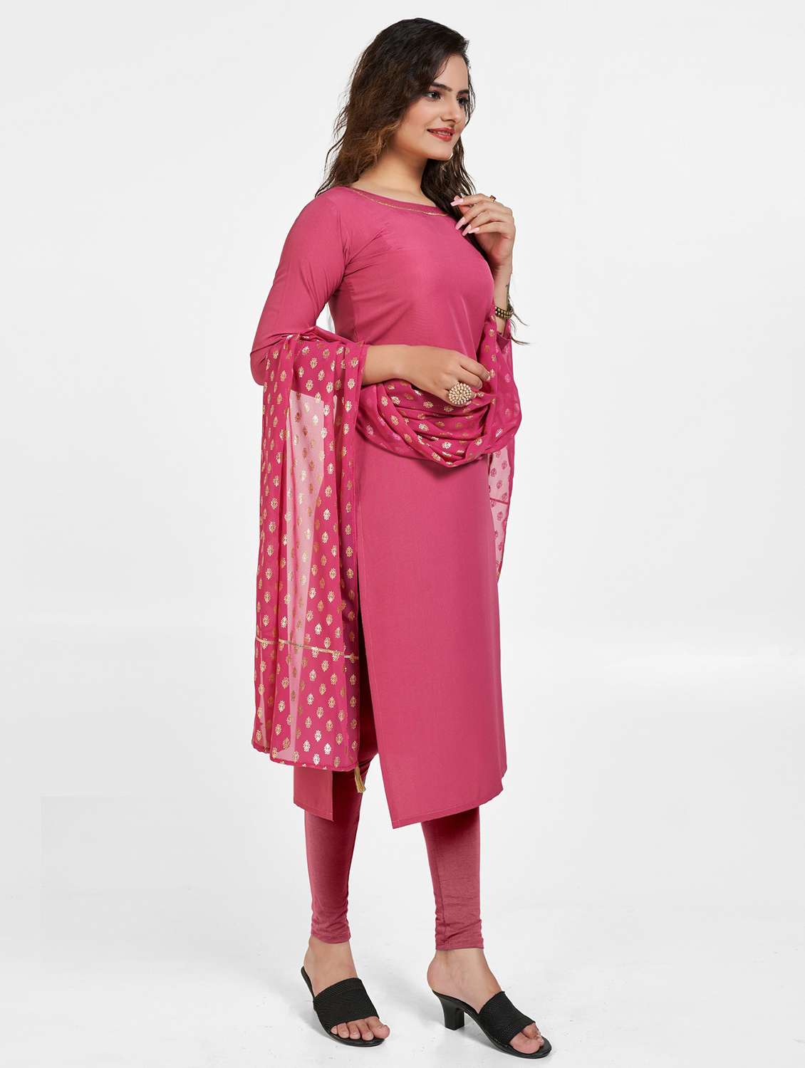 women solid three quarter sleeve kurta pant with dupatta set - 22042182 -  Standard Image - 2