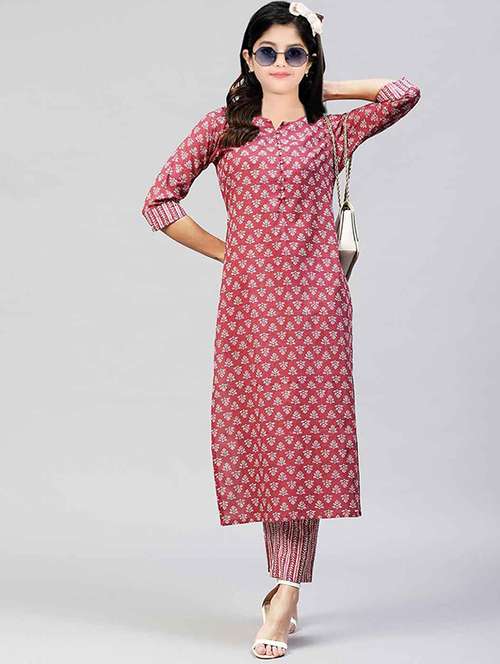 girls printed kurta and pant set