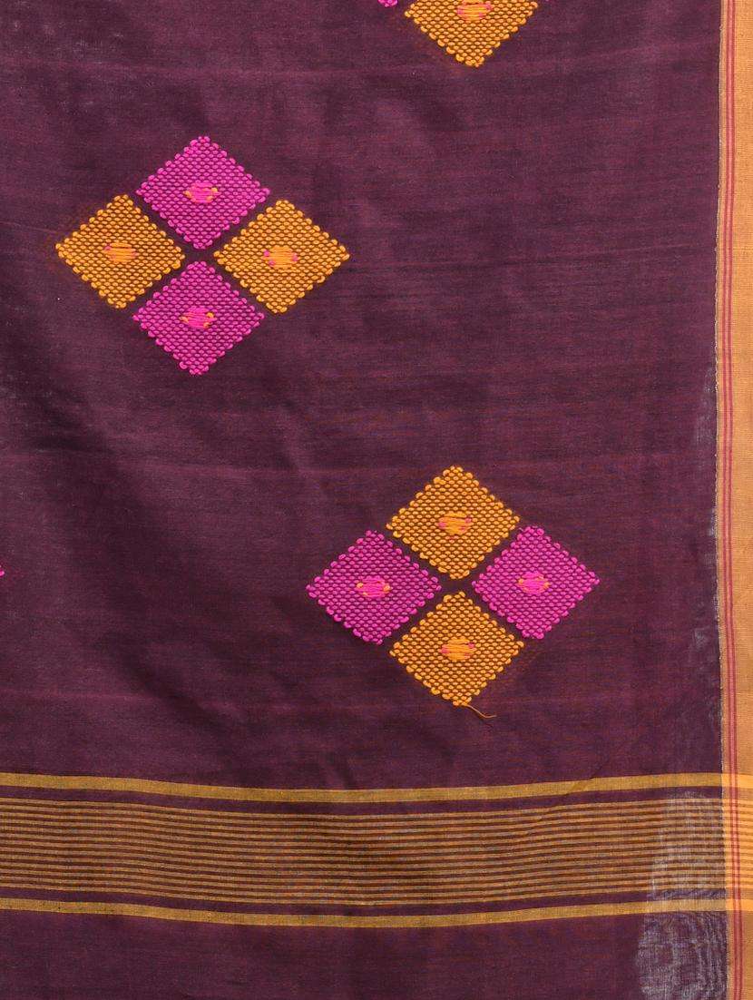 women self design handloom saree with blouse - 22042693 -  Standard Image - 2