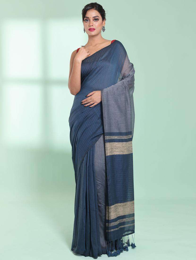 women striped handloom saree with blouse