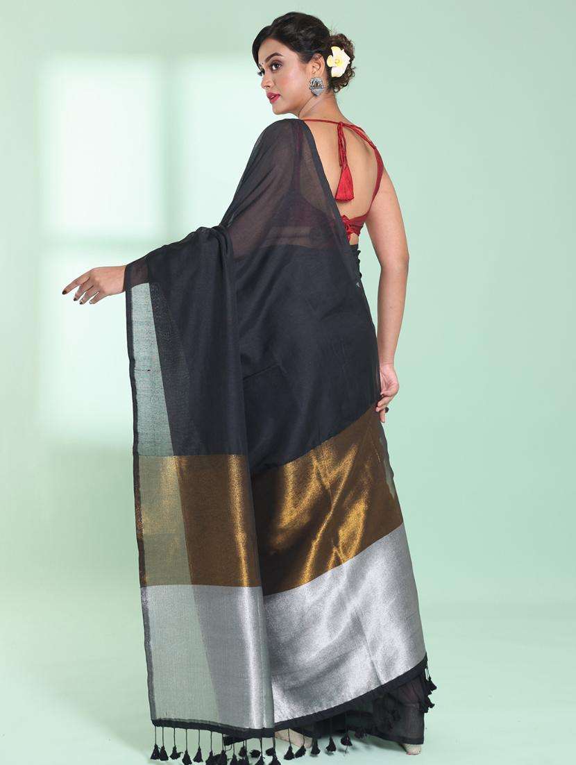 women solid handloom saree with blouse - 22042748 -  Standard Image - 2