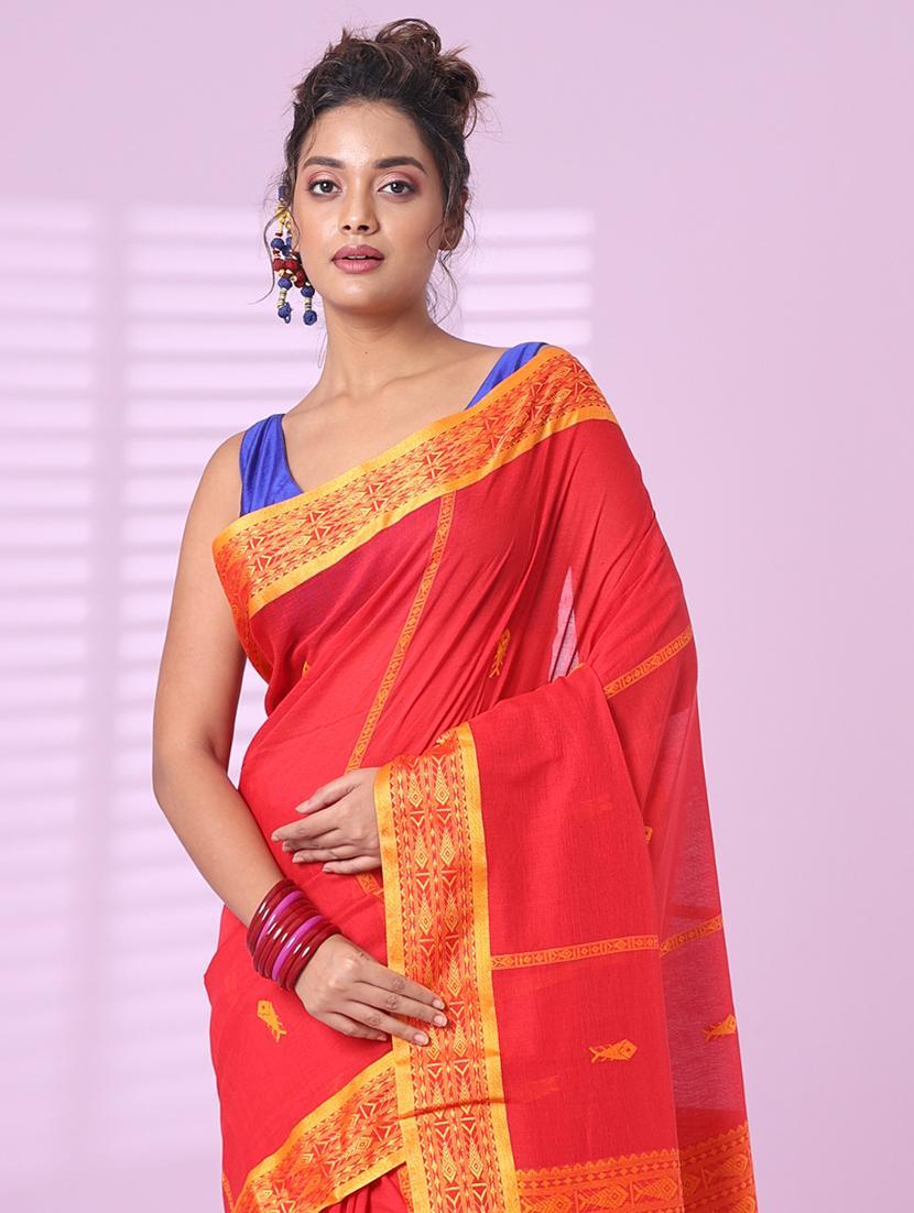 red cotton handloom saree with blouse - 22042781 - Standard Image - 2