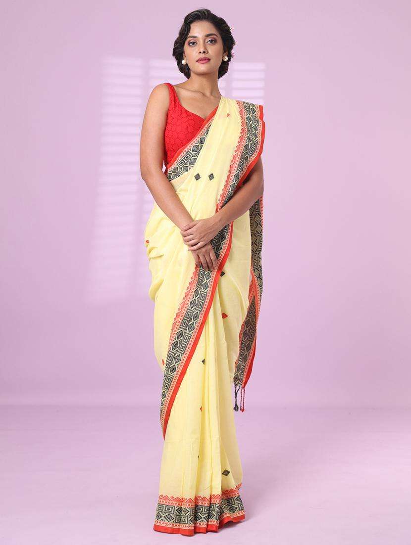 yellow cotton handloom saree with blouse - 22042787 - Zoom Image - 0