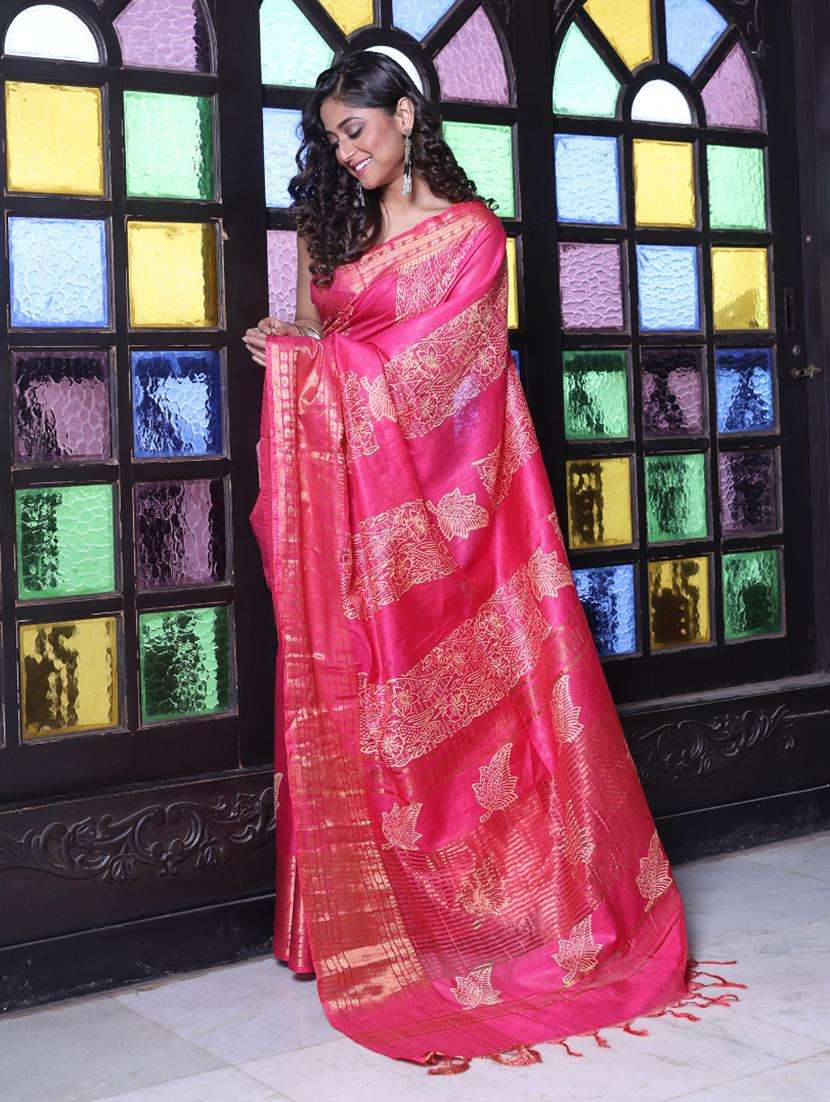 women printed bordered saree with blouse - 22042855 -  Standard Image - 2