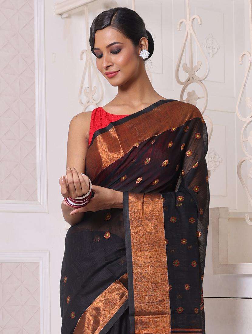 women self design handloom saree with blouse - 22042892 -  Standard Image - 2