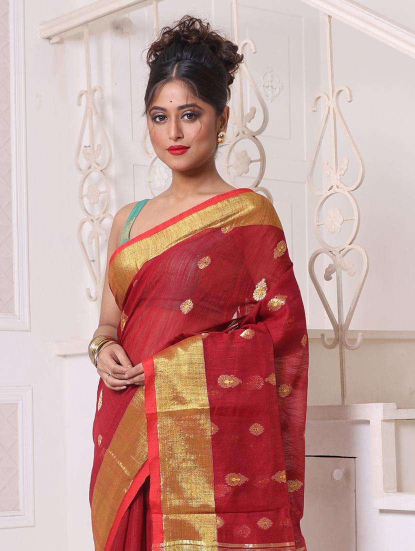 women self design handloom saree with blouse - 22042893 -  Standard Image - 2