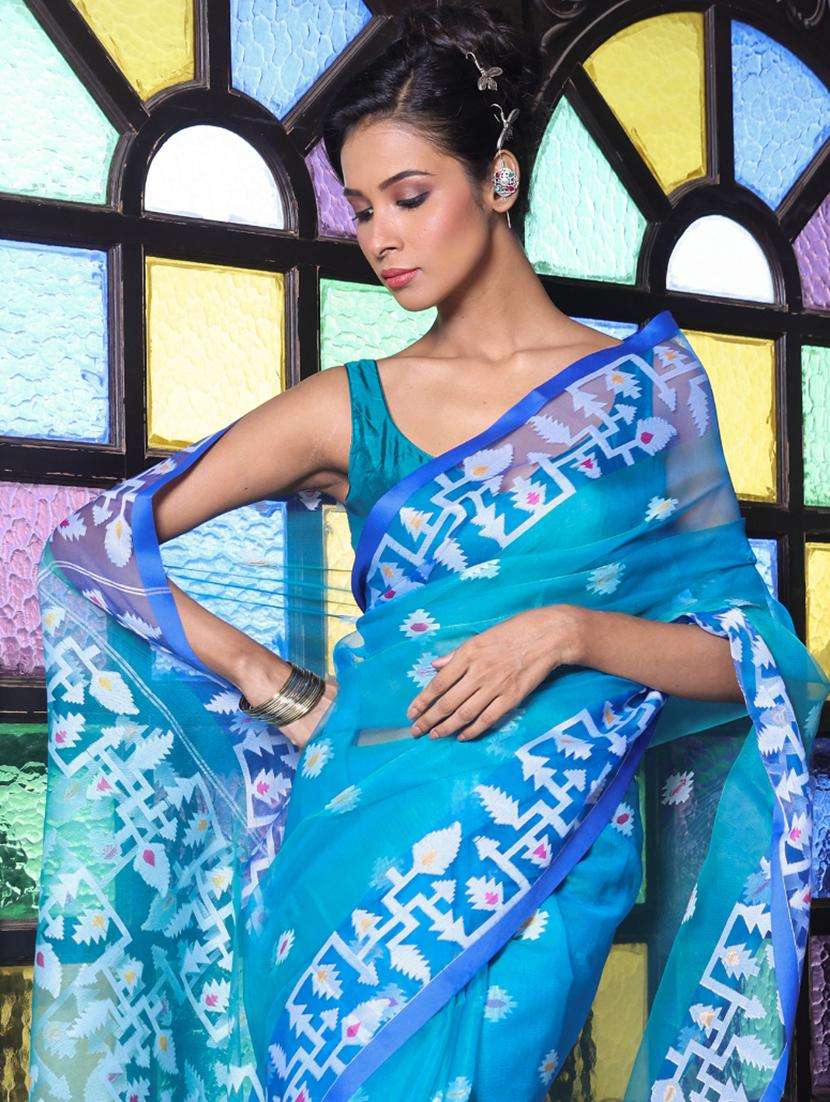 women self design handloom saree with blouse - 22042917 -  Standard Image - 2