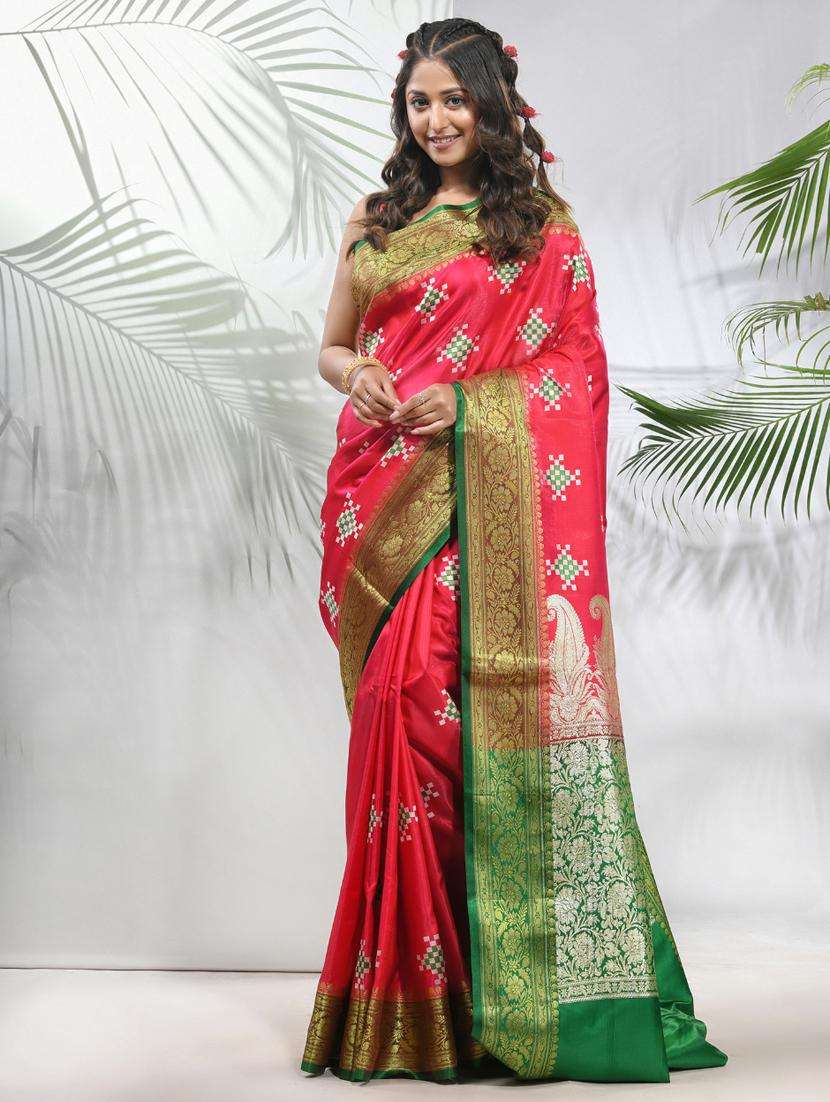 women self design banarasi saree with blouse