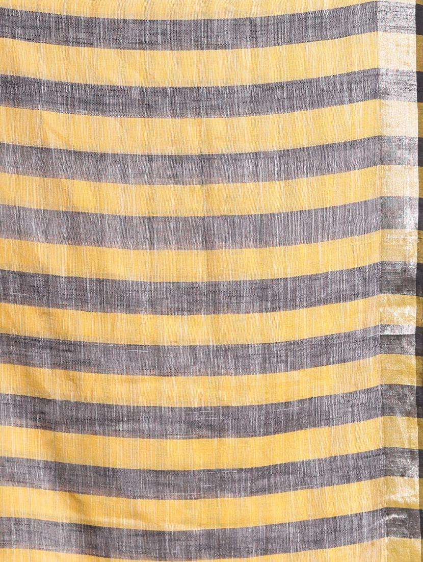 women striped handloom saree with blouse - 22042967 -  Standard Image - 2