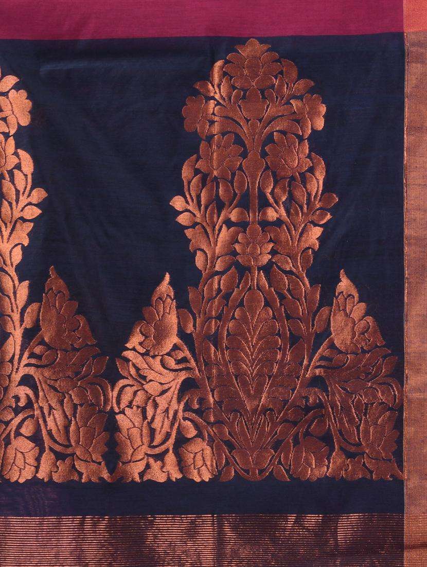 women self design handloom saree with blouse - 22043082 -  Standard Image - 2