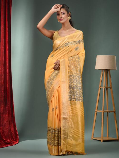 women printed bordered saree with blouse - 22043105 - Standard Image - 0