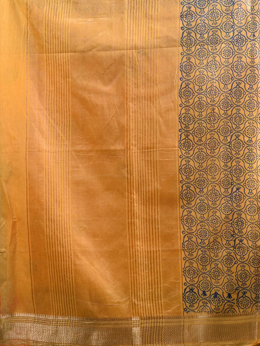 women printed bordered saree with blouse - 22043105 - Standard Image - 2