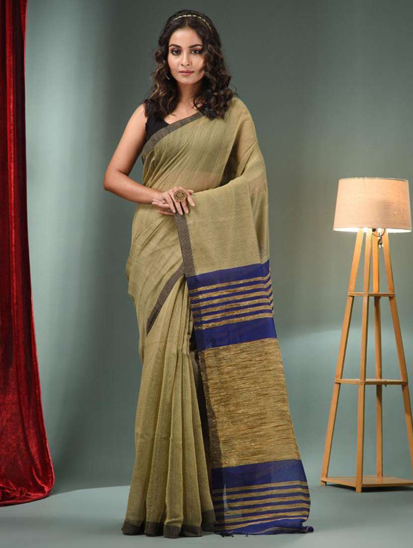 women solid handloom saree with blouse