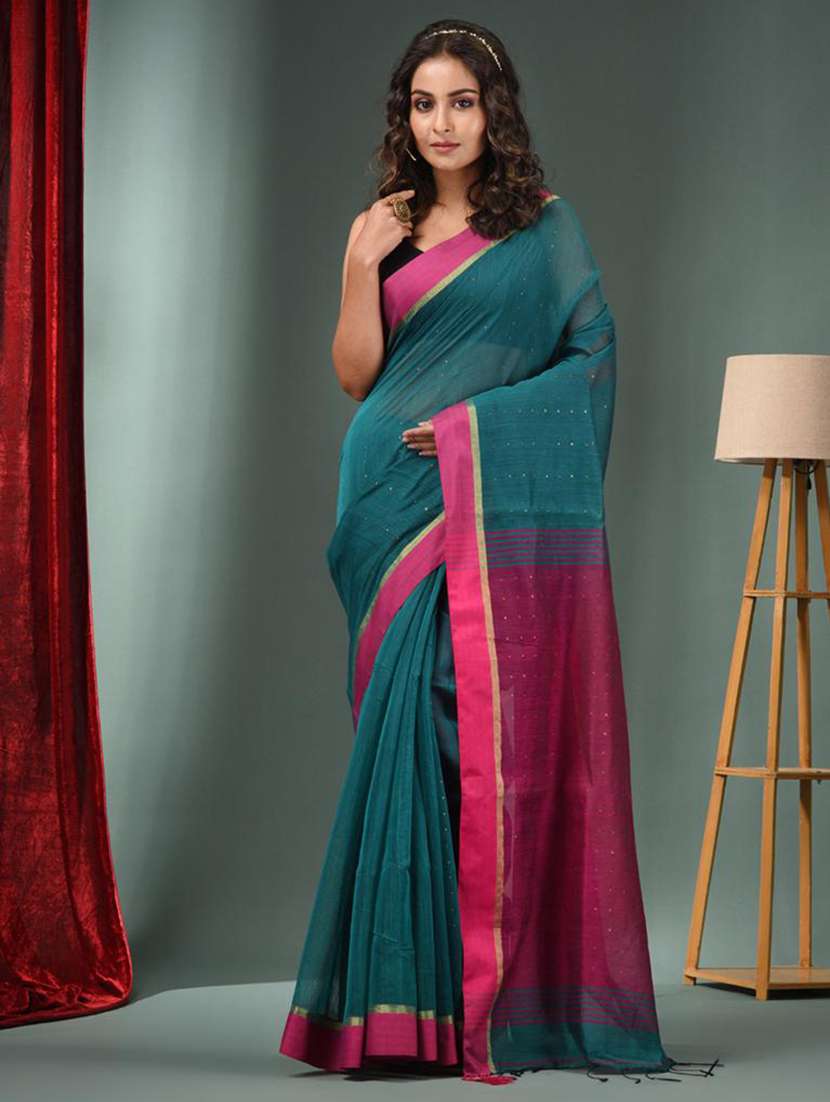 women self design handloom saree with blouse