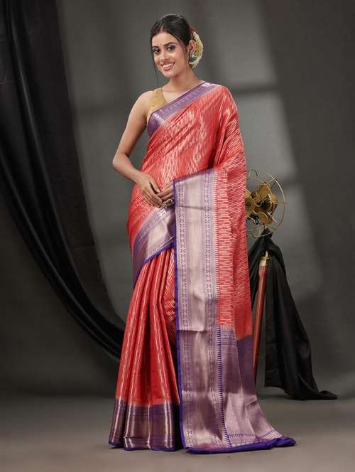 red silk blend handloom saree with blouse - 22043184 -  Standard Image - 0