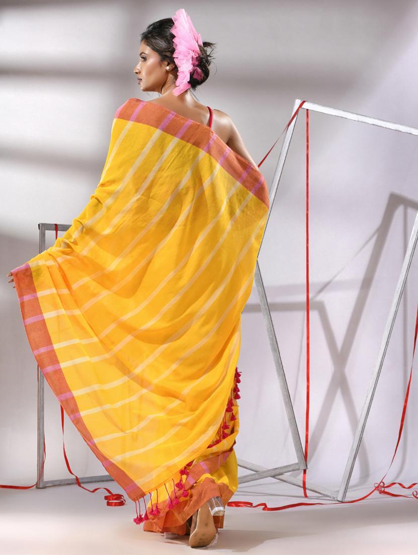 women striped handloom saree with blouse - 22043301 - Standard Image - 2