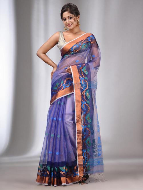 women self design handloom saree with blouse - 22043417 - Standard Image - 0