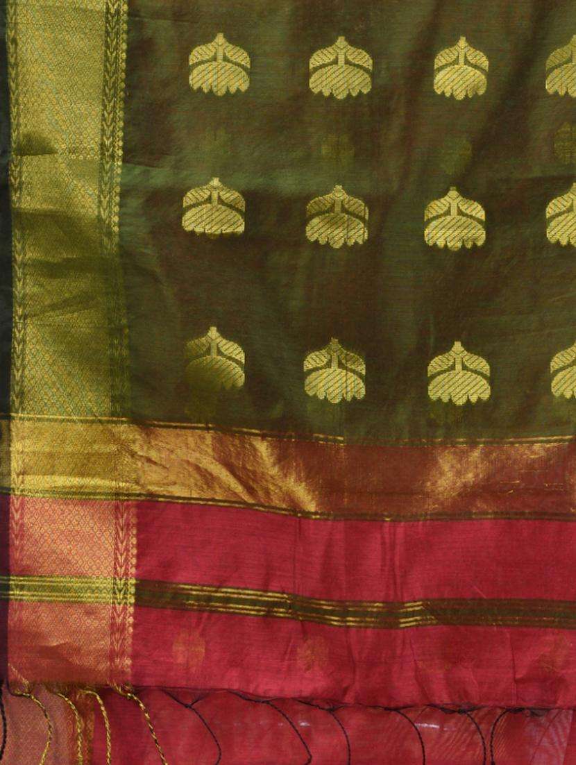 women self design bordered saree with blouse - 22043432 -  Standard Image - 2