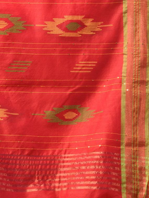 women self design handloom saree with blouse - 22043481 - Standard Image - 2