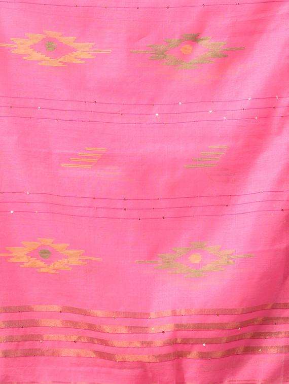 women self design handloom saree with blouse - 22043482 -  Standard Image - 2