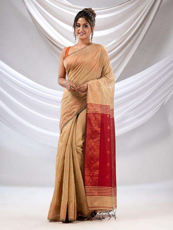women self design handloom saree with blouse - 22043553 -  Zoom Image - 0