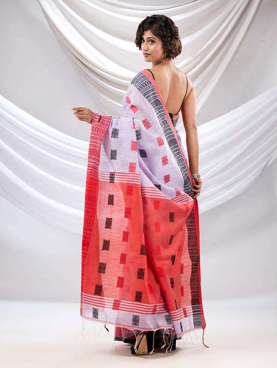 women self design handloom saree with blouse - 22043586 -  Standard Image - 2
